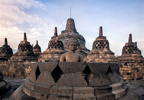 Borobudur Was Built Around By The Kings Of The Sailendra Dynasty About