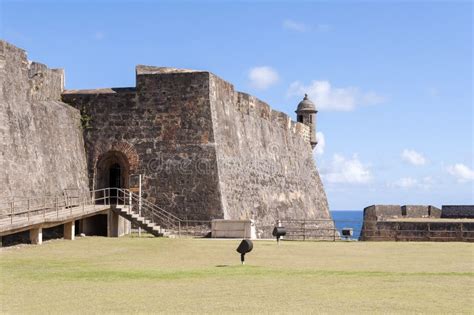 Castillo De San Cristobal Stock Image Image Of Attraction 46935105