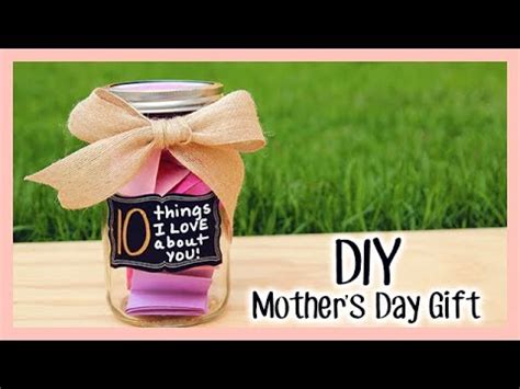 Basically, your mom will wake up there's no more meaningful gift to give your mom this mother's day than a timeless, personalized piece of jewelry. DIY Mother's Day Gift "10 Things I LOVE About You!" - YouTube