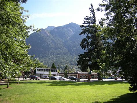 Hope Bc Small Town Explorer