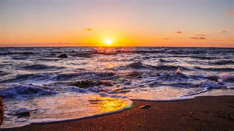 2560x1440 Waves Beach Sunset 5k 1440p Resolution Hd 4k