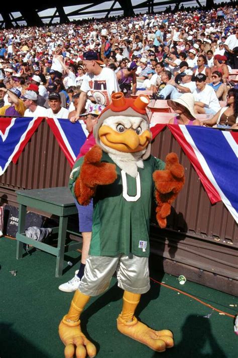 Hi Nfl Unveils Bizarre Mascots At 1995 Nfl Pro Bowl Houston Chronicle