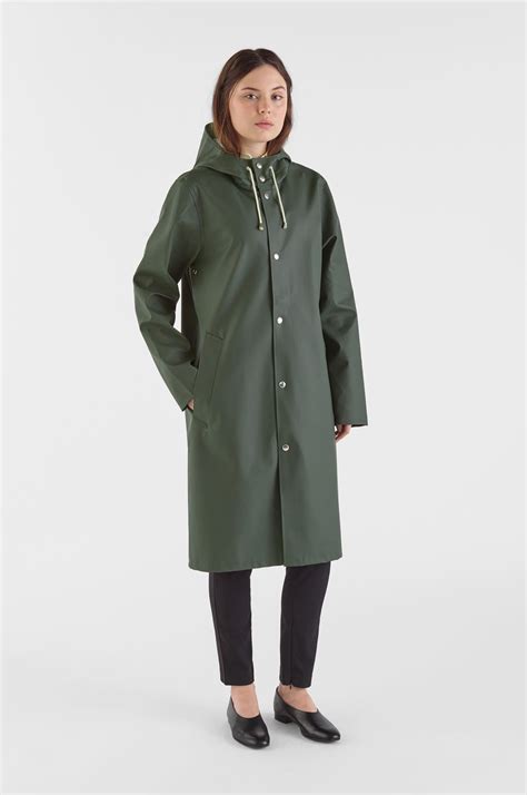 Stutterheim Raincoats Stockholm Long Green Xxxs Stutterheim Raincoat Raincoat Rainwear For