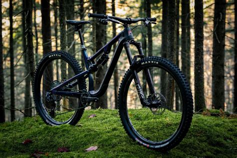 Rocky Mountain Introduces The Limited Edition Instinct Carbon 99