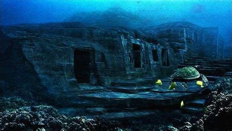 These 10000 Year Old Sunken Ancient Ruins In Japan Remain A Huge Mystery