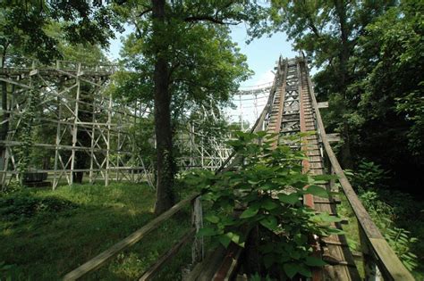 The Old Williams Grove Rollercoaster Abandoned Theme Parks Abandoned