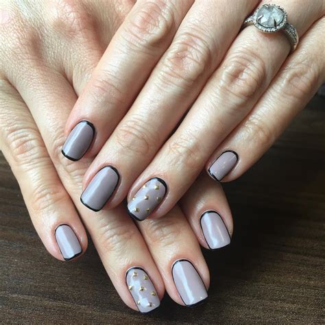 12 - Minimalist Nail Art Designs - Major Mag