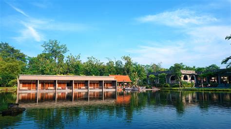 The Westlake Resort Jogja Hotel Tepi Danau Yang Menawan Dan Seru Untuk