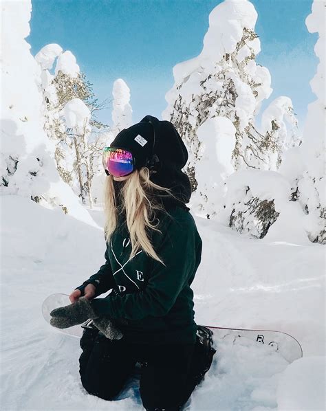 snowboarder sannioksanen snowboard girl snowboarding pictures snowboarding style