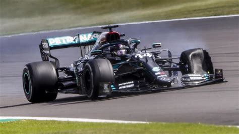 Mercedes amg petronas lewis hamilton special edition austin base cap 2018. Lewis Hamilton wins 2020 British GP despite tire failure