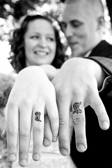 40 Of The Best Wedding Ring Tattoo Designs