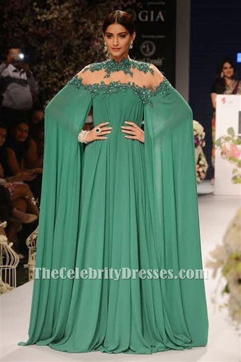Sonam Kapoor Sexy Green Backless Embroidered Evening Dress ... Sonam kapoor and anand ahuja tie the knot in mumbai.