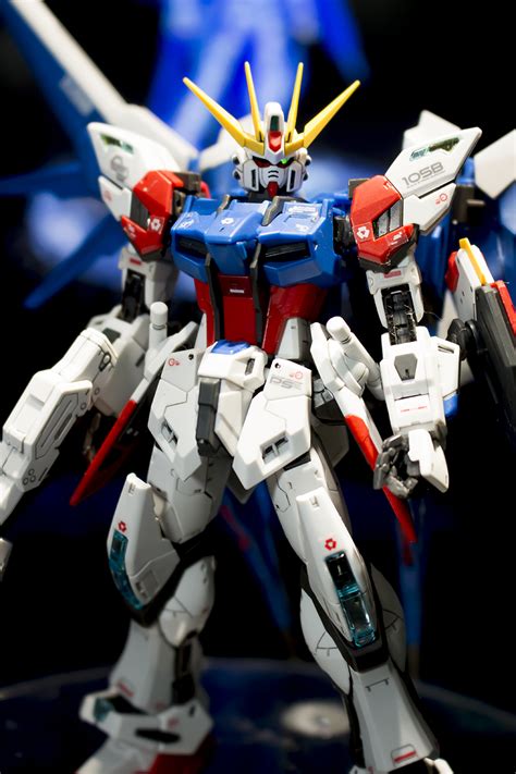 A new work for the gundam build series is in production. GUNDAM GUY: RG 1/144 Build Strike Gundam Full Package - On ...