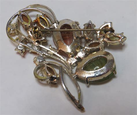 Costume Brooch Signed Exquisite Collectors Weekly