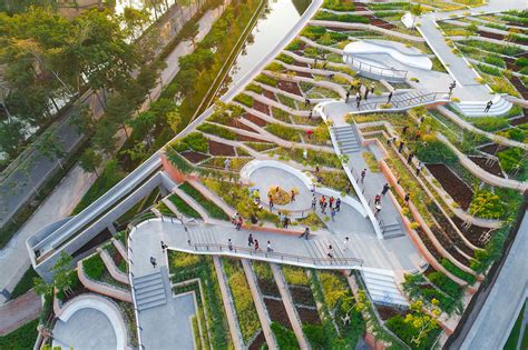 Thammasat University The Largest Urban Rooftop Farm In Asia