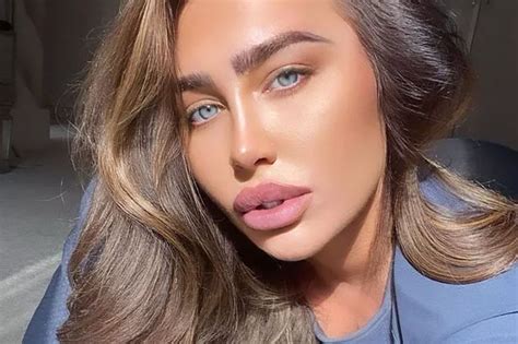 Lauren Goodger Reveals Shes 14 Weeks As Fans Quiz Her About Charles