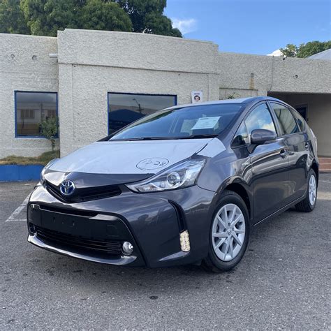 2022 Toyota Prius Hybrid 7 Seater - nuffCar.com