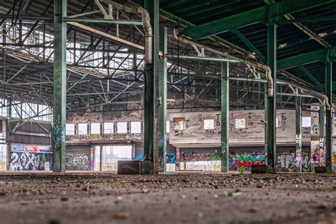 Free Picture Steel Industry Warehouse Factory Structure Architecture