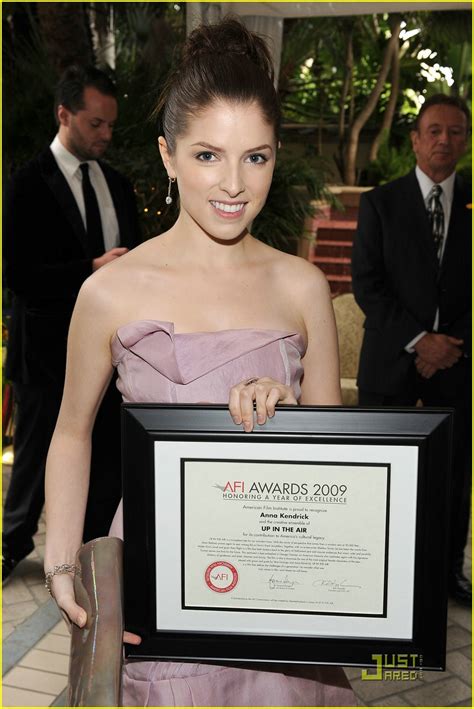anna kendrick is a backless beauty photo 355056 photo gallery just jared jr