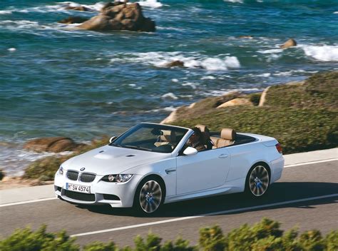2013 Bmw M3 Convertible Full Specs Features And Price Carbuzz