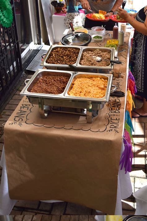Buffet Taco Bar Graduation Party The Wedding And Taco Bar For 150 People Bound By Food Sieda