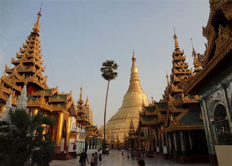Shwedagon Pagoda | Myanmar | Audley Travel