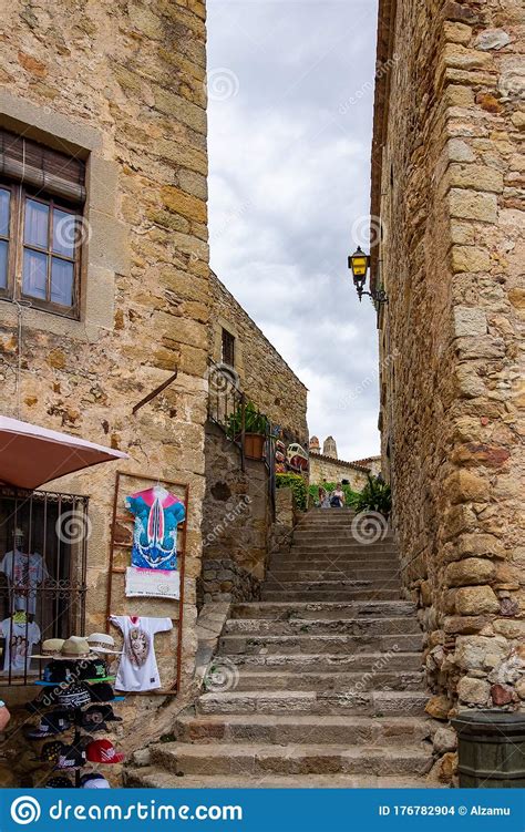 Old Town Of Pals In Girona Catalonia Spain Editorial Stock Image