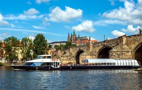 Prague Boat Cruise With Lunch Prague Tours Direct