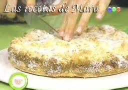 Unos conitos de dulce de leche bañados en chocolate negro y blanco, una. Las recetas de Maru Botana: Torta de dulce de leche y coco ...