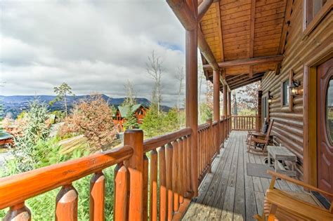 Maybe you would like to learn more about one of these? 3BR Cabin Mins from Great Smoky Mountains Parkway! UPDATED ...