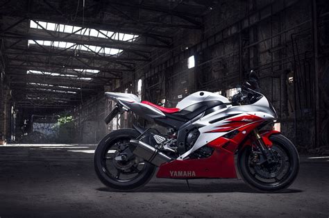 We have 72+ amazing background pictures carefully picked by our community. Yamaha R1 Wallpaper (72+ images)