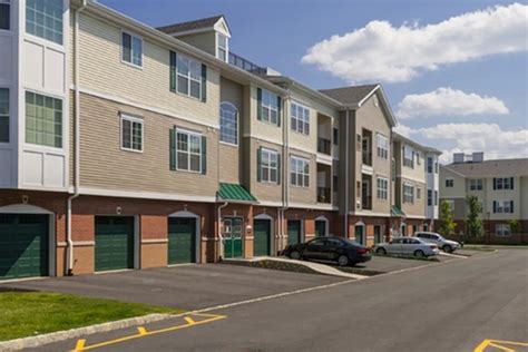 Camelot At Marlboro 98 Lukas Blvd Morganville Nj Apartments For