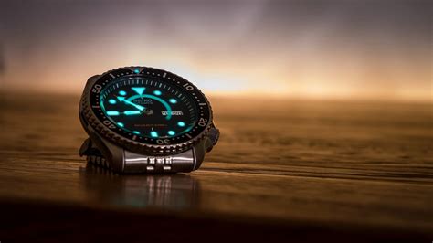 9 Best Luminous Watches That Glow In The Dark 2024 Wearholic