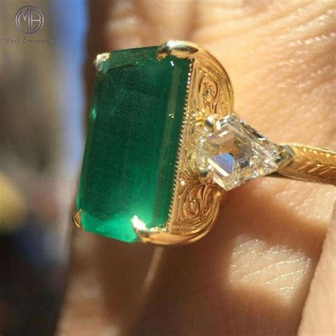 Emerald Huge Square Big Diamondringsbiggoldbands Buy Diamond Ring