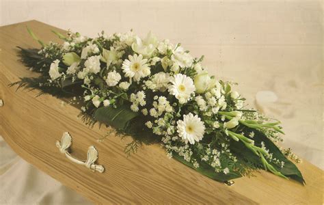 Flowers for the casket are a beautiful and elegant way to convey your heartfelt sympathies. Funerals « Buds and Blooms Warsop