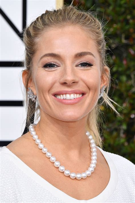 Maybe you would like to learn more about one of these? Sienna Miller: Hair Style File | Sienna miller hair, Hair ...