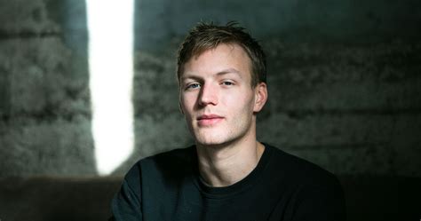 He is the former head of risk at coinbase, the largest bitcoin company in the world, where he was the first employee. Millonario gracias a las criptomonedas: Olaf-Carlson Wee - Medical Pharma News | Modern health ...