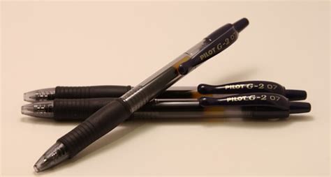 Gourmet Pens Review Pilot G2 07 Mm Retractable Gel Ink Pen Navy Blue