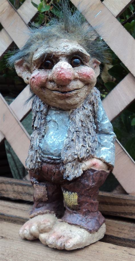 Fun Novelty Viking Dam Ugly Troll Gnome T Ornament Statue Garden