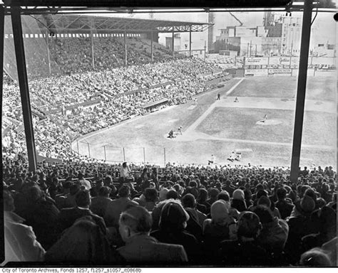 Jan 16, 2020 · the toronto maple leafs will look to win their first stanley cup playoff series in 17 years when they host the montreal canadiens in game 5 of the stanley cup first round at scotiabank arena on. Maple Leaf Stadium