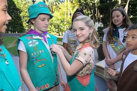 girl scouts of southwest indiana taking cookie pre orders now