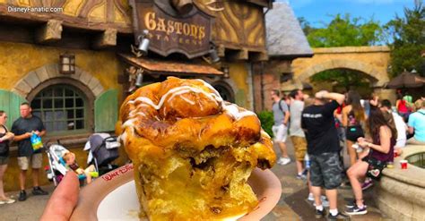 13 Walt Disney World Snack Foods You Simply Must Try