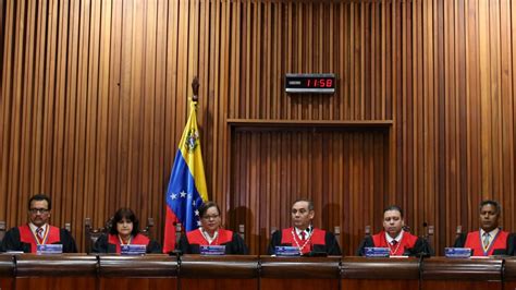 Us Slaps Sanctions On Venezuela Supreme Court Judges Venezuela News Al Jazeera