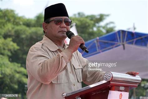 prabowo subianto presidential candidate speaks during a campaign news photo getty images