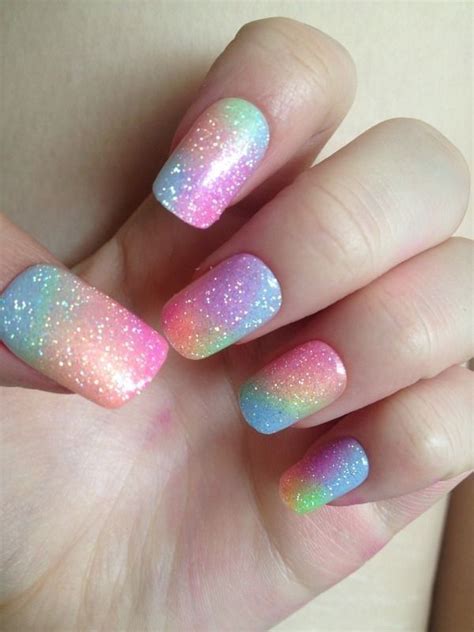 Gorgeous 50 Cute Pastel Colours Ombre Nail Art For Beautiful Winter