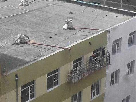 25 Funny Pics Of Epic Fail Workplace Safety That Will Shock You