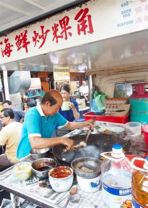 They are sometimes connected to casual chinese coffee shops, but most times these open air centres are roadside affairs hosting a varied collection. Restoran 77 Food Yard Hawker Centre @ Pulau Tikus @ 295-B ...