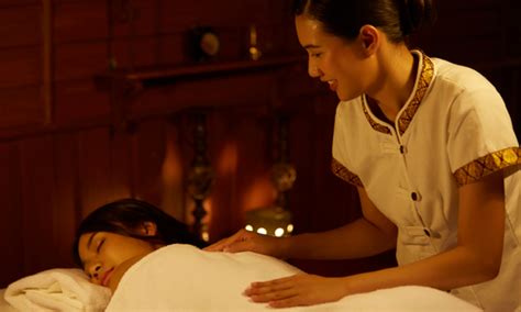 13 Different Types Of Body Massages And Their Benefits