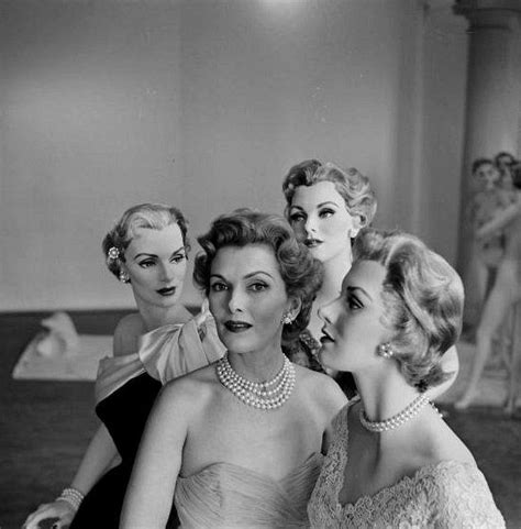 Actressmodel Anita Colby With Look Alike Mannequins