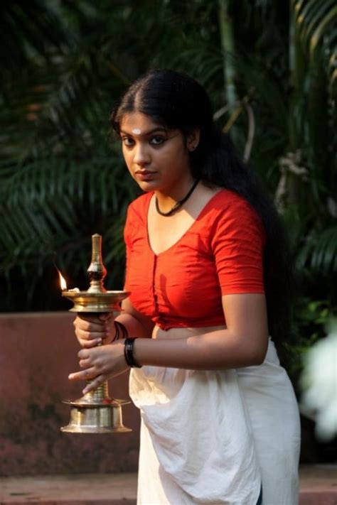 Malayalam Photo Gallery Sexy Cute Hot Beautiful Girls Of Kerala